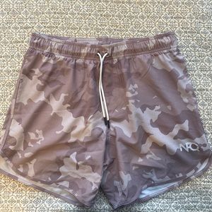 NFQ men’s large performance training shorts.